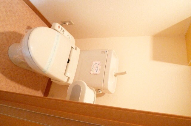 物件内観写真9　(トイレ)