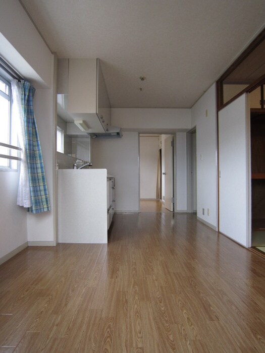 物件内観写真6　(居室)