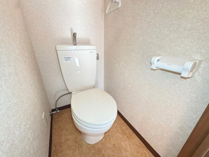 物件内観写真10　(トイレ)