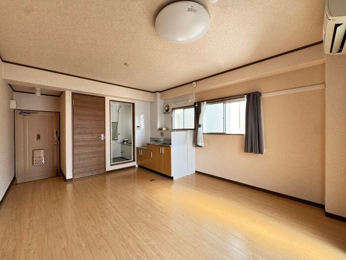 物件内観写真18　(居室)