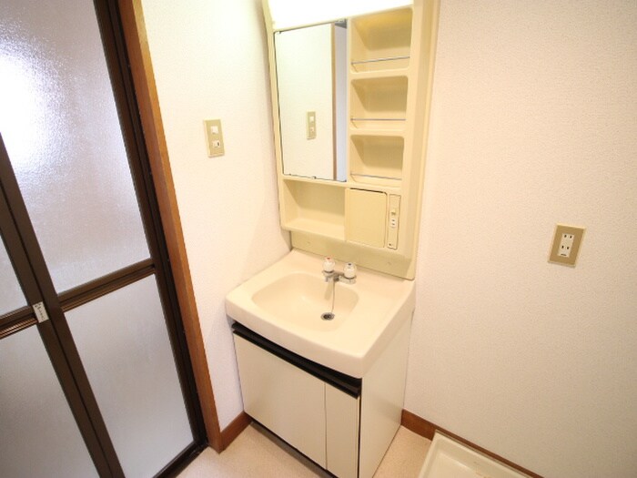 物件内観写真13　(洗面)