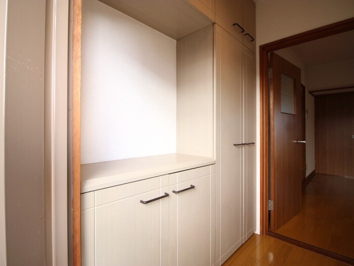 物件内観写真19　(靴箱)