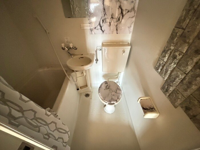 物件内観写真11　(洗面)