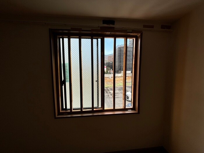 物件内観写真14　(室内からの展望)