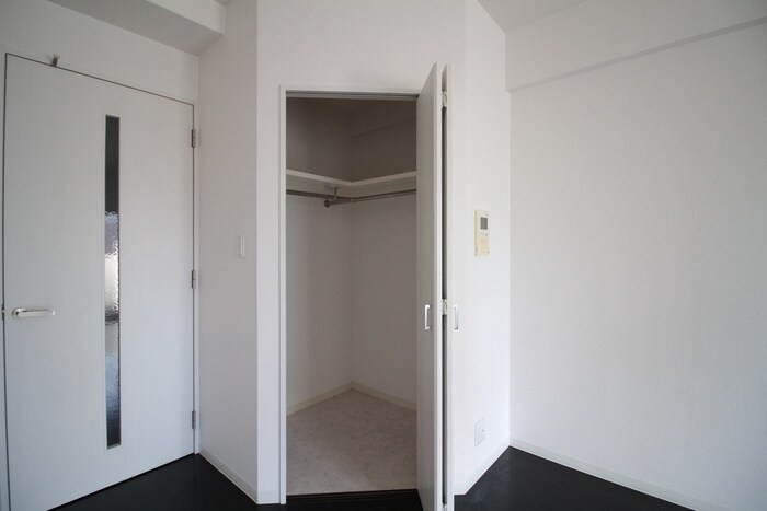 物件内観写真13　(収納)