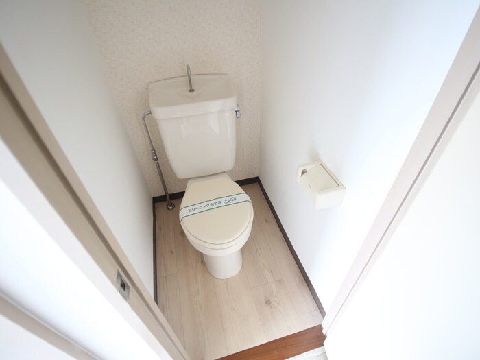 物件内観写真10　(トイレ)