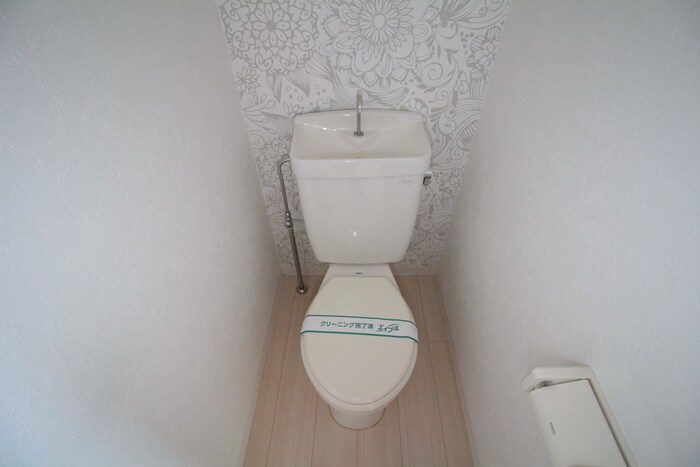 物件内観写真10　(トイレ)