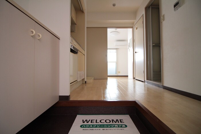 物件内観写真20　(玄関)