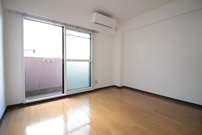 物件内観写真21　(居室)