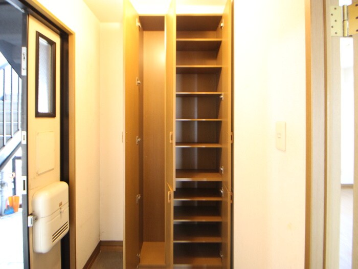 物件内観写真19　(靴箱)