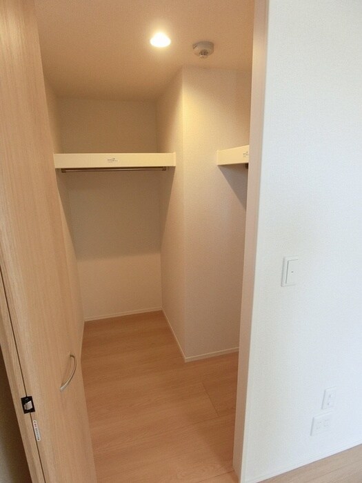 物件内観写真14　(収納)