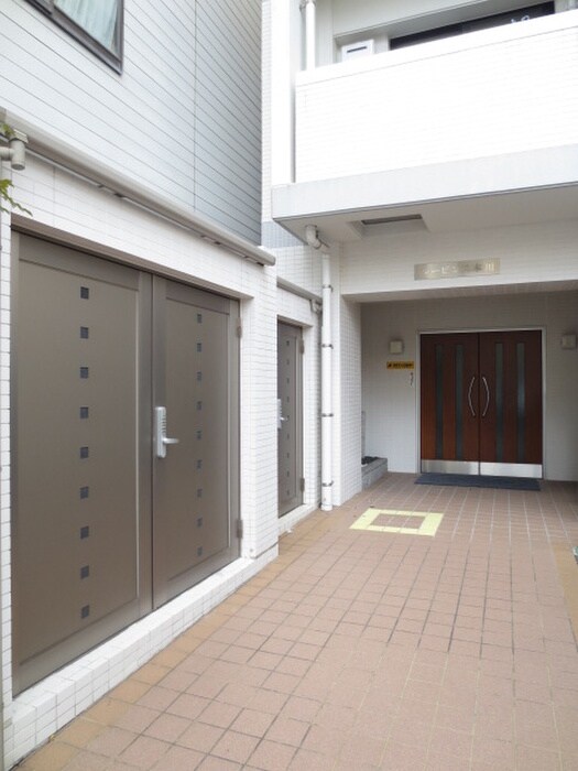 物件外観写真2　(その他)