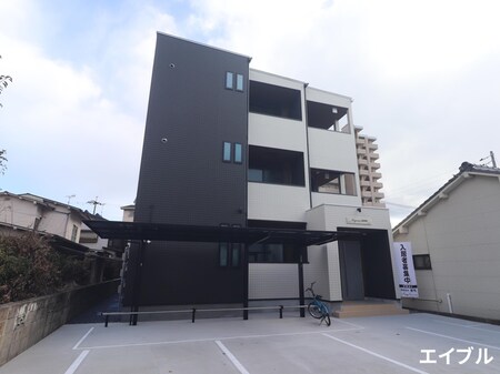 ラグーナ地御前外観写真