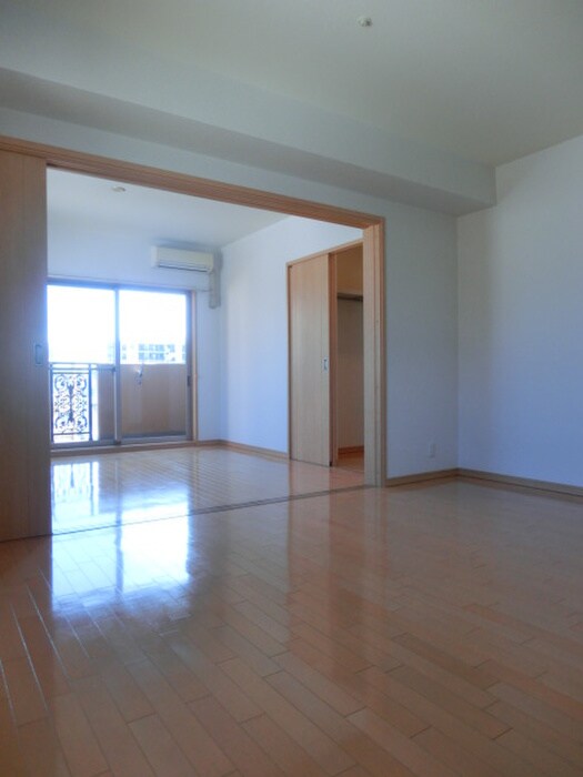 物件内観写真8　(内観写真)