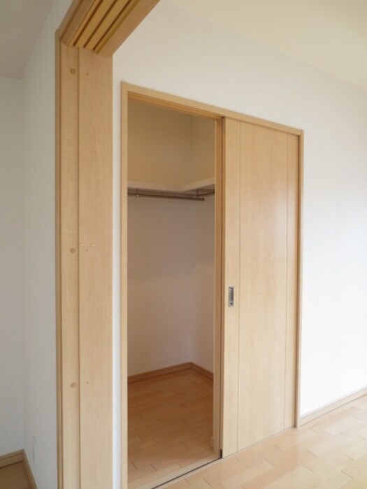 物件内観写真14　(収納)