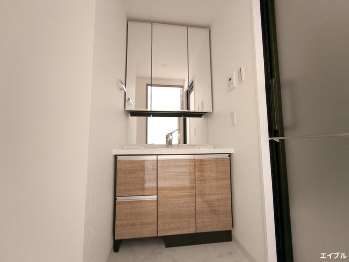 物件内観写真11　(洗面)