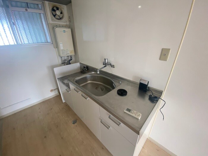 物件内観写真8　(キッチン)