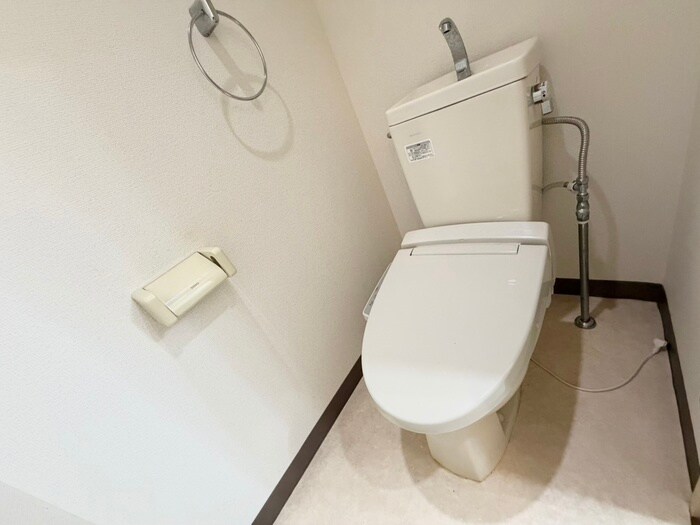 物件内観写真14　(トイレ)