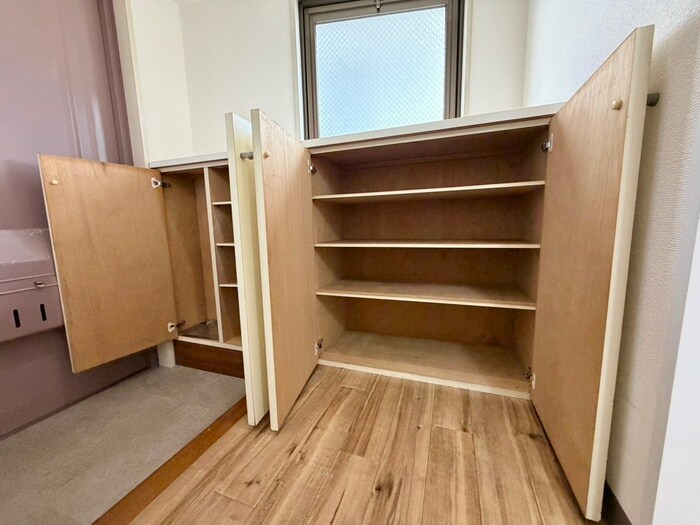 物件内観写真20　(靴箱)