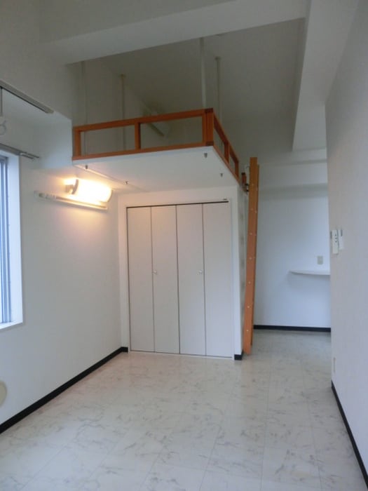 物件内観写真4　(内観写真)