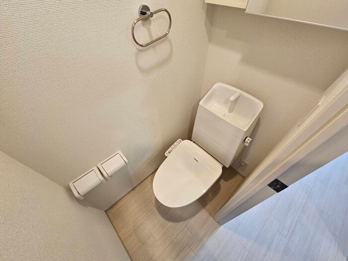 物件内観写真11　(トイレ)