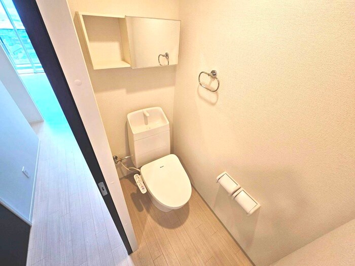 物件内観写真11　(トイレ)