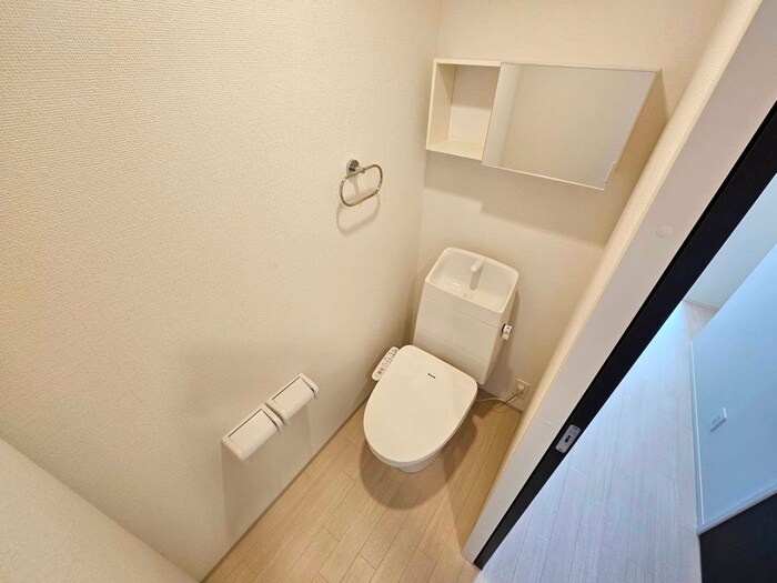 物件内観写真11　(トイレ)