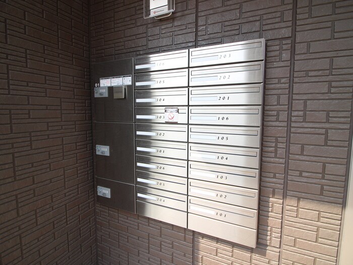 物件外観写真6　(建物設備)