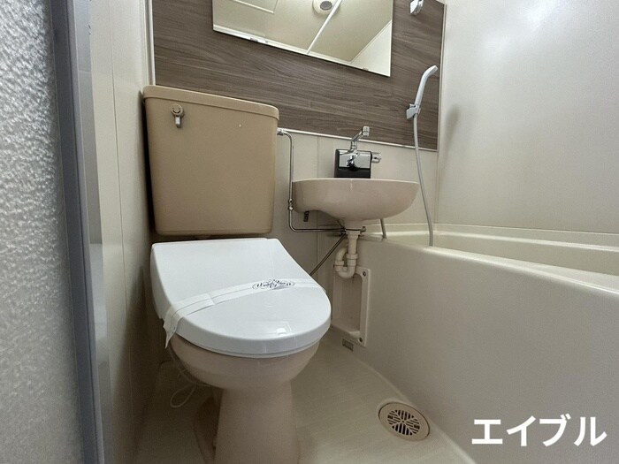 物件内観写真12　(トイレ)