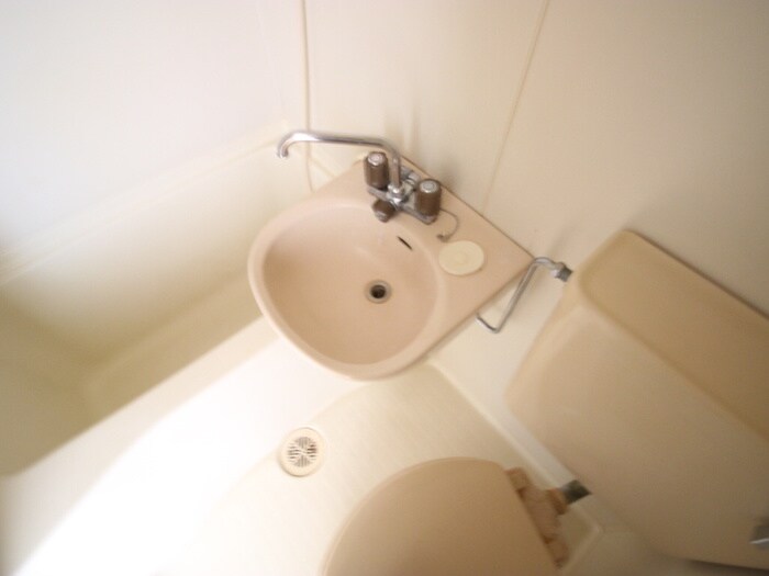 物件内観写真12　(洗面)