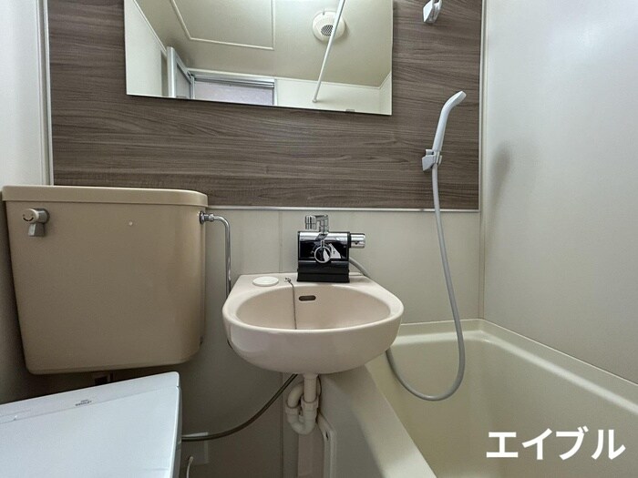 物件内観写真13　(洗面)