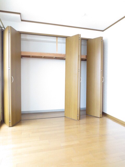 物件内観写真7　(収納)