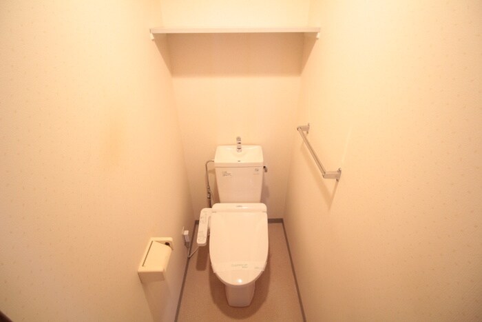 物件内観写真11　(トイレ)