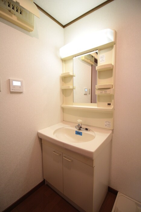 物件内観写真11　(洗面)