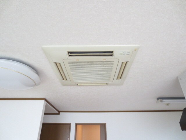 物件内観写真15　(居室)