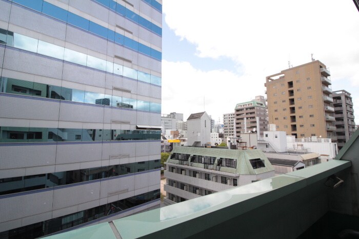 物件内観写真16　(室内からの展望)