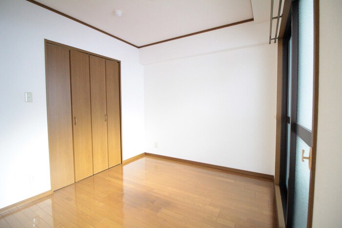 物件内観写真18　(居室)