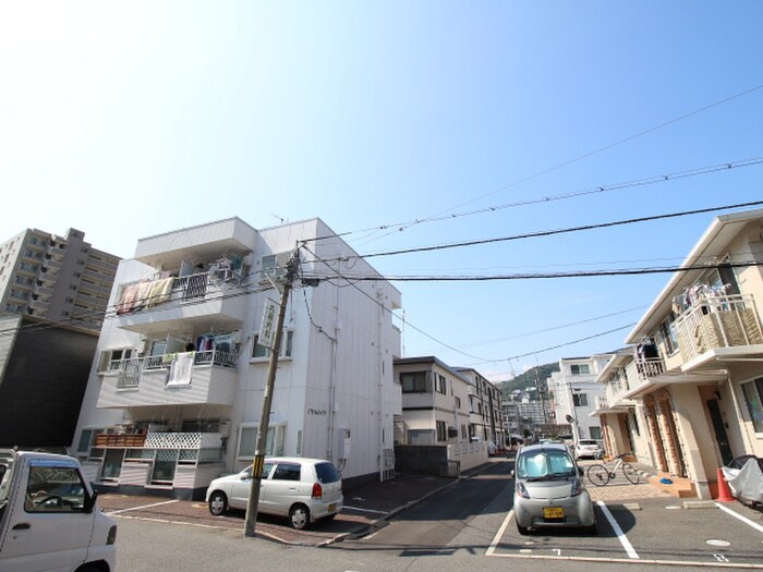 物件内観写真14　(室内からの展望)