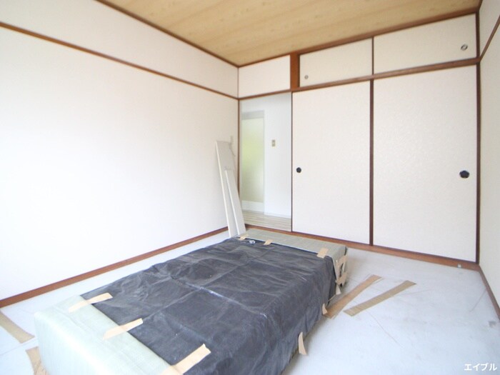 物件内観写真10　(居室)