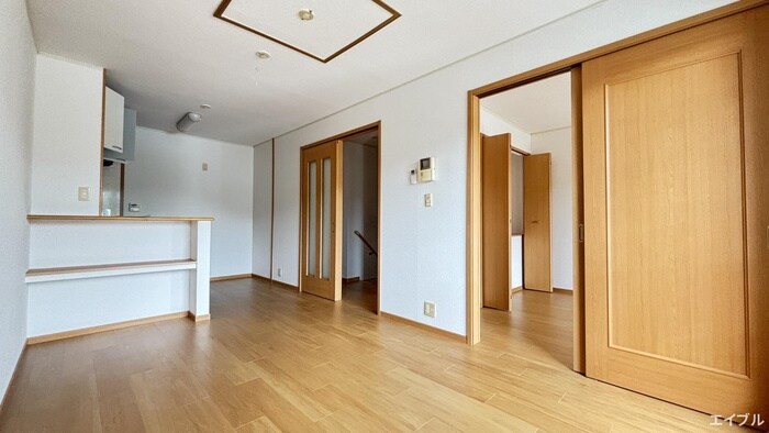 物件内観写真7　(居室)