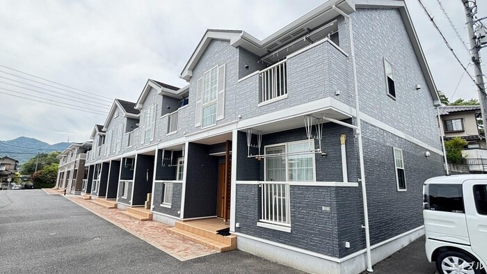 物件外観写真5　(外観写真)