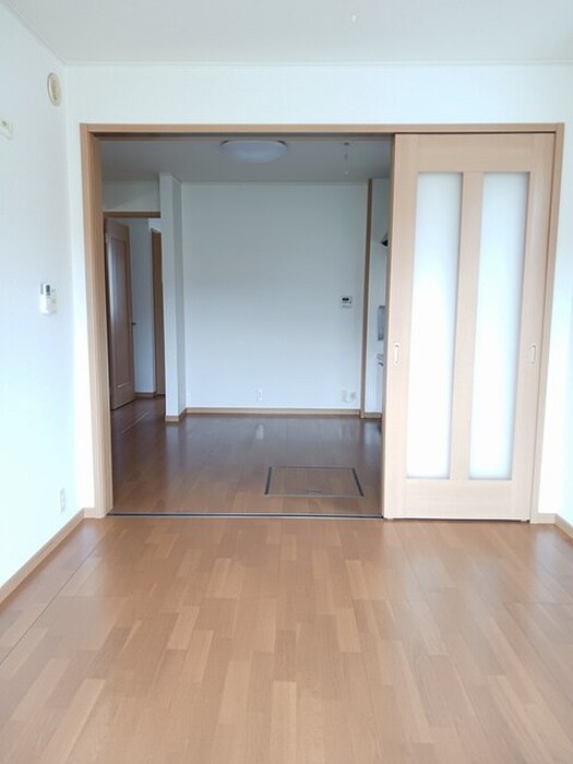 物件内観写真14　(居室)