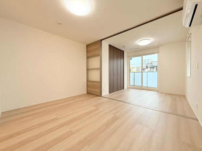 物件内観写真14　(居室)