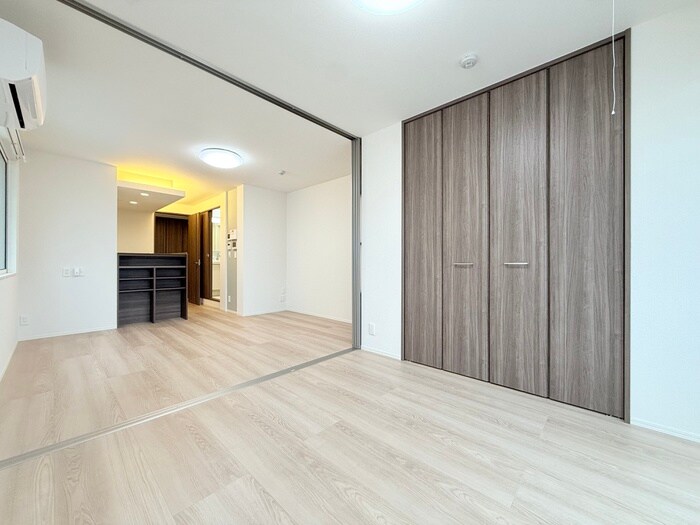 物件内観写真15　(居室)