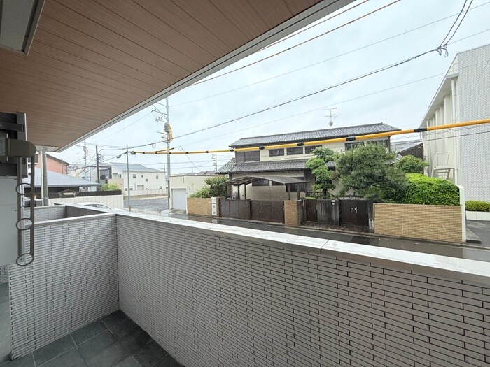 物件内観写真11　(室内からの展望)