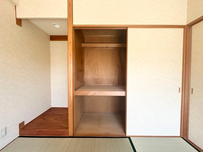 物件内観写真18　(収納)