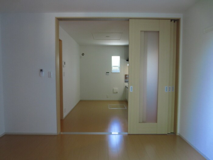 物件内観写真13　(廊下)