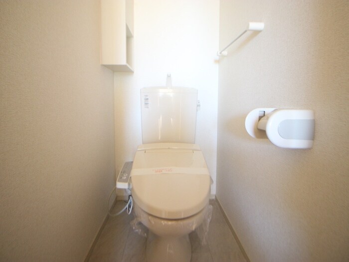 物件内観写真17　(トイレ)