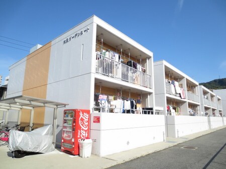 大和ガーデンコート１号棟外観写真