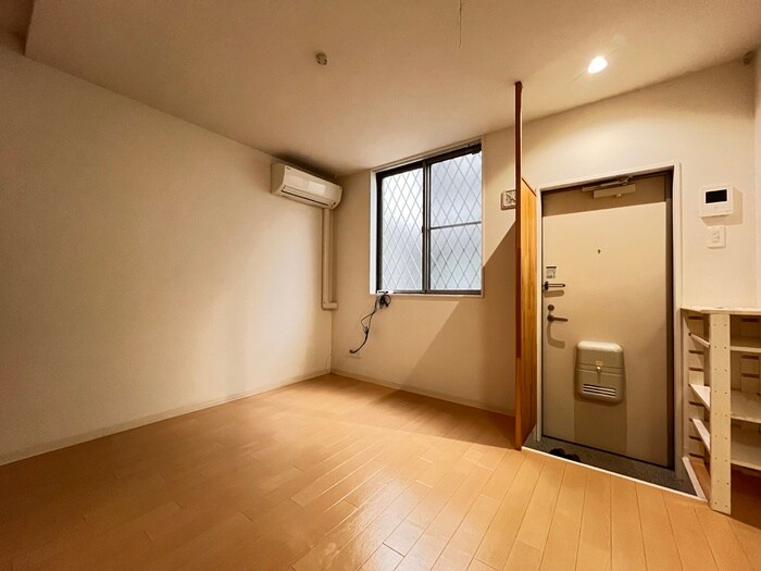 物件内観写真15　(居室)